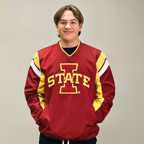 GIII I-State Cardinal V-Neck Pullover Jacket (was $69.99)